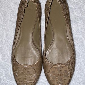 Tory Burch Reva Flats Size 10.5, Preowned, Excellent Condition